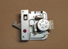 Part  8303692 Genuine OEM KitchenAid Whirlpool Oven DOOR LATCH LOCK