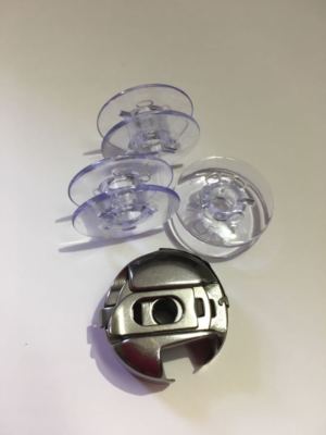 Spulenkapsel + 3 Spulen für Pfaff Nähmaschinen Select 1520, 1530,1540,1525 u.v.m