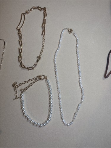 Gioielli Costume E Vintage Collane, Anello, Orecchini Clip On, Orecchini A Vite - Foto 6 di 15