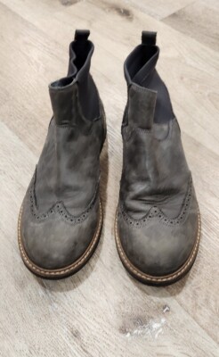 KIDS BONPOINT Size 37 Gray Leather  Wingtip Boot  Elastic Gusset Was $347