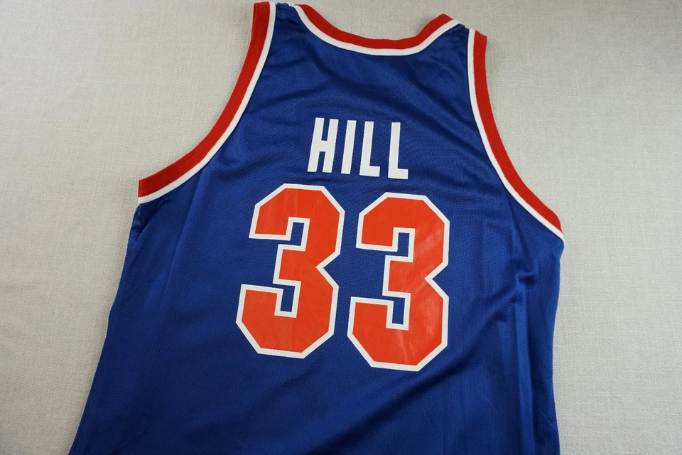 Vintage Champion Men’s Size 44 L Detroit Pistons Grant Hill #33 Jersey Blue - Image 4 of 4