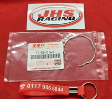 SUZUKI DM FORK GENUINE OIL SEAL STOPPER 51156-01A00 X 2  NEW TRACK RACE