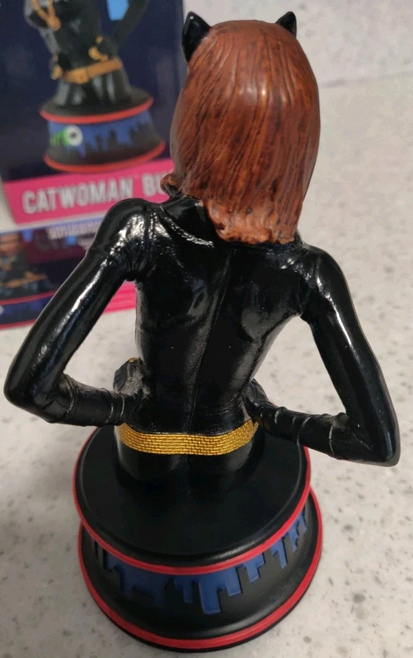 Diamond Select Catwoman Batman Clásico TV 6" Busto Estatua Figura #672/3000 CIB Foto 4 de 4