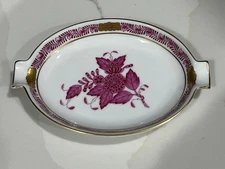 PERFECT HEREND CHINESE BOUQUET RASPBERRY ASHTRAY TRINKET DISH  5 1/4"   7783