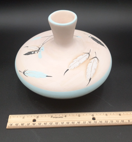 Native American Hand-Made Art Pottery Vase Signed Alex's Studio Three Feathers - Picture 11 of 11
