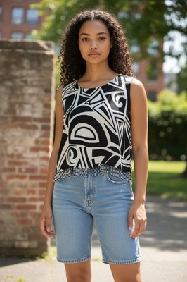 F-159)Key Lime Pie Womens Sleeveless Crop Top Black White Geometric Fringe Hem S