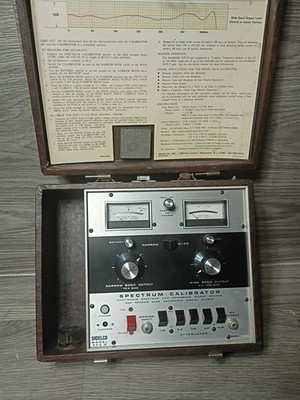 Sadelco 260-B Spectrum Calibrator Continuous VHF Reference Signal Source