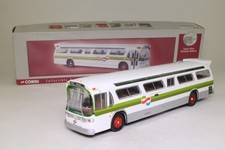 Corgi GM Fishbowl BUS Golden Gate Transit   1:50 SCALE 54306