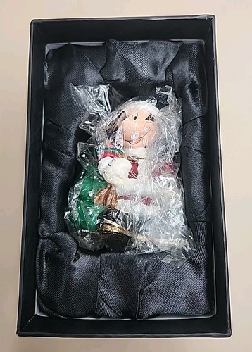 Dept 56 Walt Disney Showcase Bejeweled Collection Christmas 3” Santa Mickey Box - Picture 9 of 9