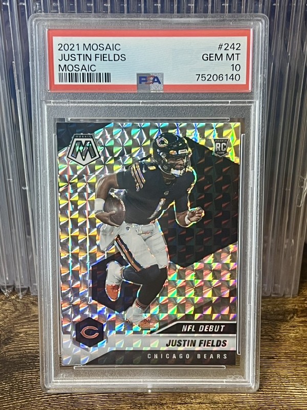 2021 Panini Mosaic Justin Fields Rookie #242 RC PSA 10