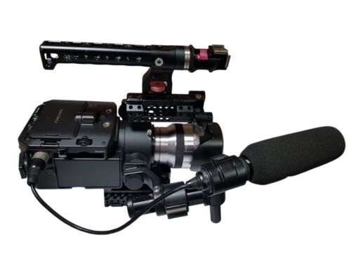 Sony NEX-FS100N Super 35mm Video Camcorder w/18-200mm lens - Picture 2 of 13