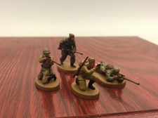 1  72 WWII Soviet Sniper Team 4 Snipers Assembled Painted Plastic Model New  