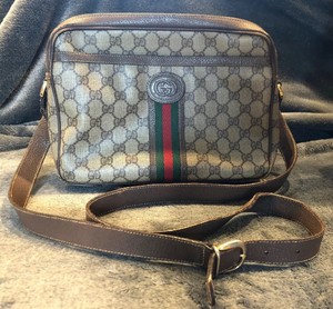 gucci rubber bag