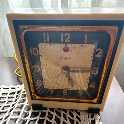 Telechron 1930 s art deco alarm clock Square Gold/Black Arabic Numerals