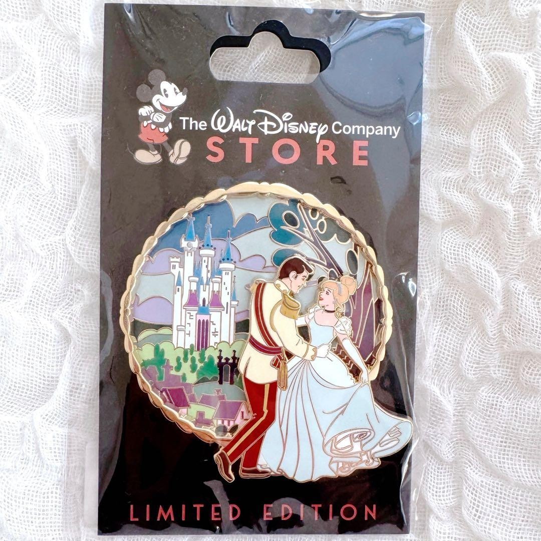 Disney DEC Fairytale Dancing Cinderella & Prince LE 300 Pin D23