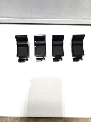 Yakima RailGrabber Large Claws Set of 4   New Open Box   Roof Rack Replacement P