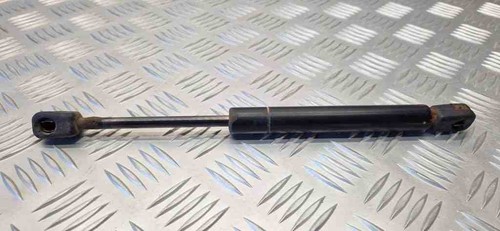 VW PASSAT B5 3B2 Heckklappe Gasdruckfeder links 8D5827552C 1.90 Diesel 31098996