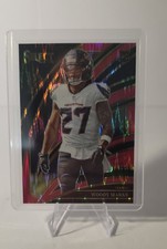 2025 Panini Select - Club Level Woody Marks #236 Pink Shock Prizm (RC)