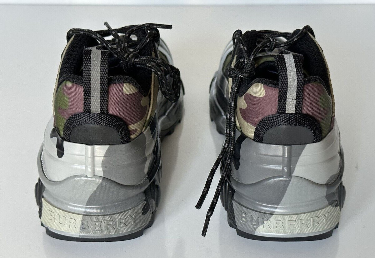 NIB $890 Burberry Men\'s Arthur Mangrove Green Sneakers 10 US (43 Eu) 8042185 IT Chunky Burberry Arthur Green Sneakers In Box Great Condition  main image 3