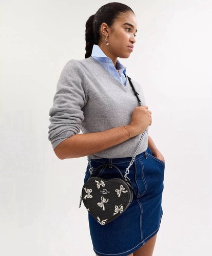 Coach Heart Crossbody Bag With Bow Print CAA99 Black Multi NWT - Picture 3 of 8