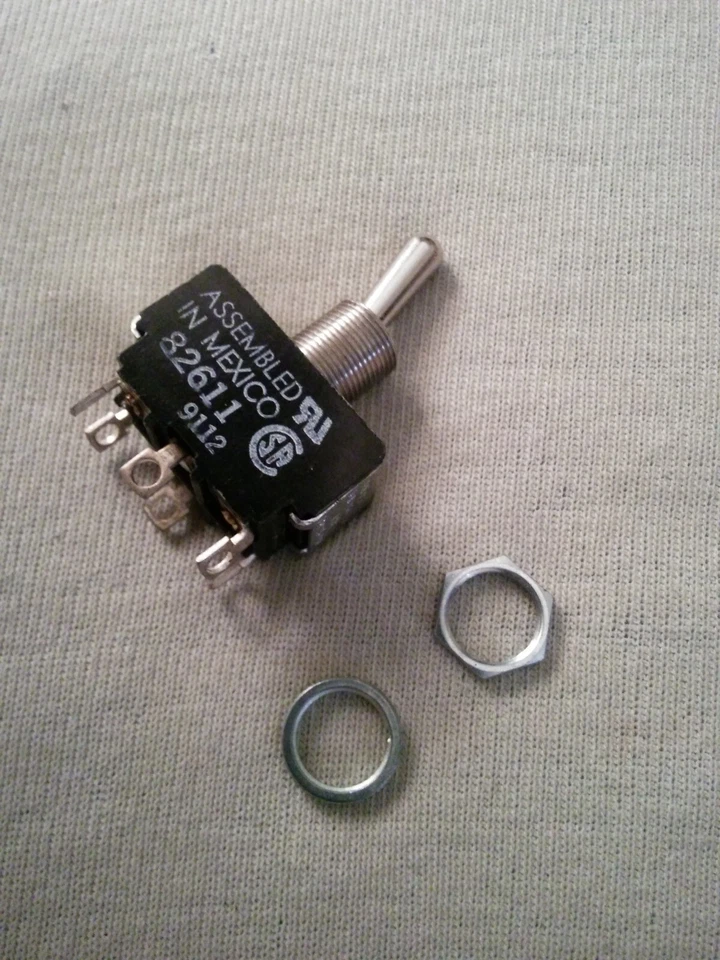 INTERRUPTOR DE PALANCA ENCENDIDO-APAGADO ACOUSTAT Arrow Hart 82611 3/4 CV 250/125 Vac *ENVÍO GRATUITO* Foto 2 de 3