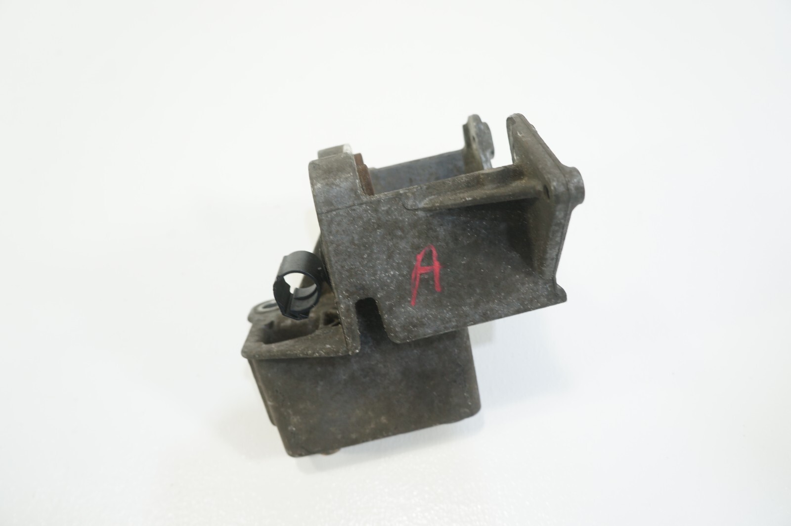 Oem 03-2018 Bentley Continental GT GTC Flying Spur Power Steering Pump Bracket