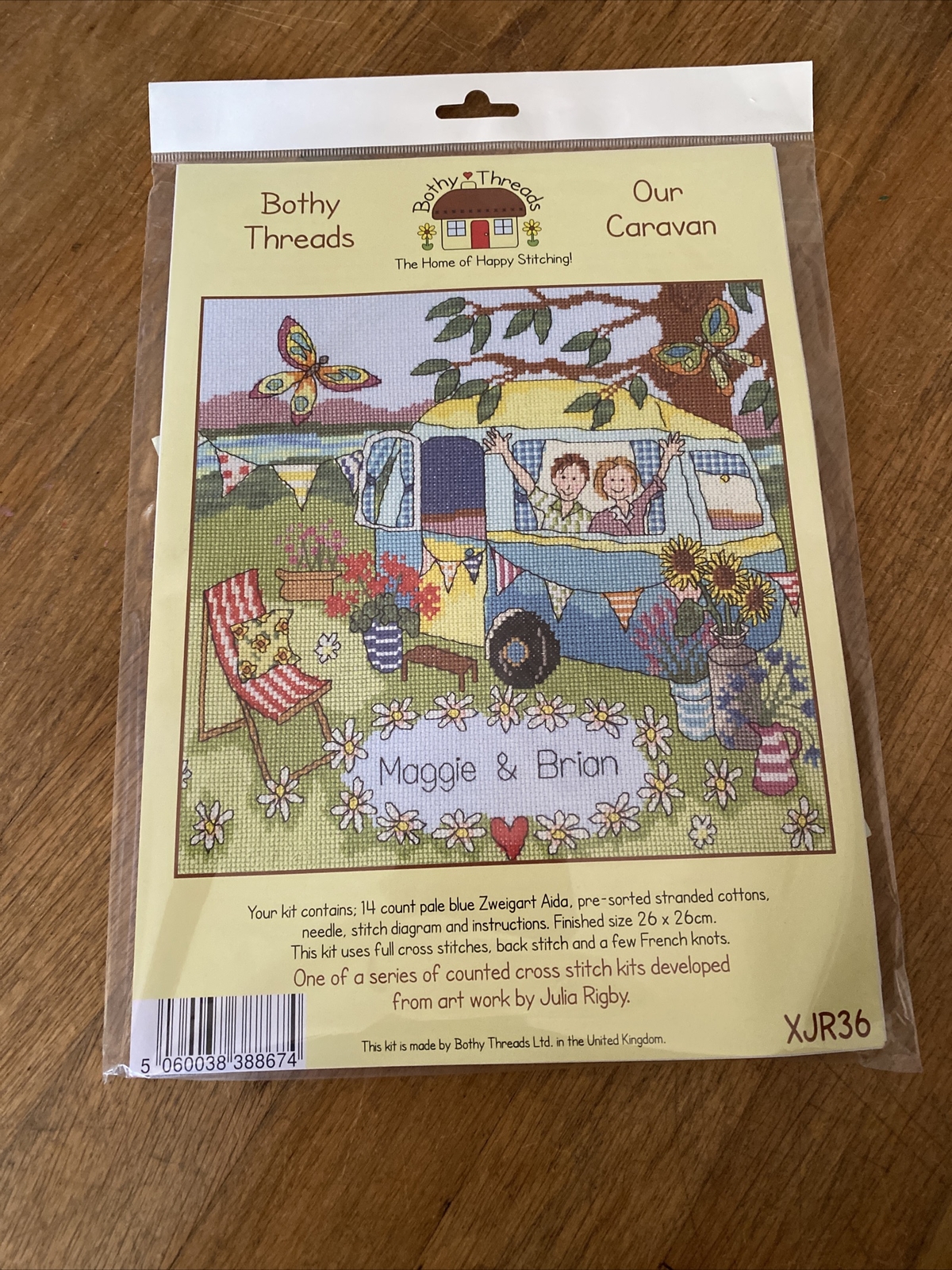 Bothy Threads Cross Stitch Kit “Our Caravan”