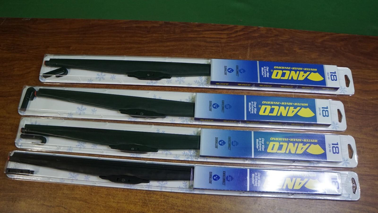 3018 ANCO KWIK CONNECT CLEAR WIPE EXTREME WEATHER WIPER BLADES 18"(lot