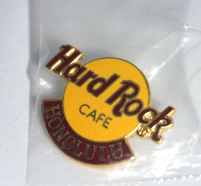Hard Rock Cafe : Vintage Honolulu "Classic Logo" Pin - NEW SEALED - HTF - Image 1 of 3