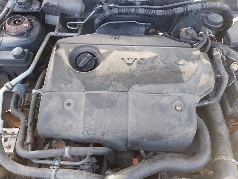 ぬぬぬ　v40 MI Volvo V40 2000 Engine Head used, Genuine #1893008-89 | eBay