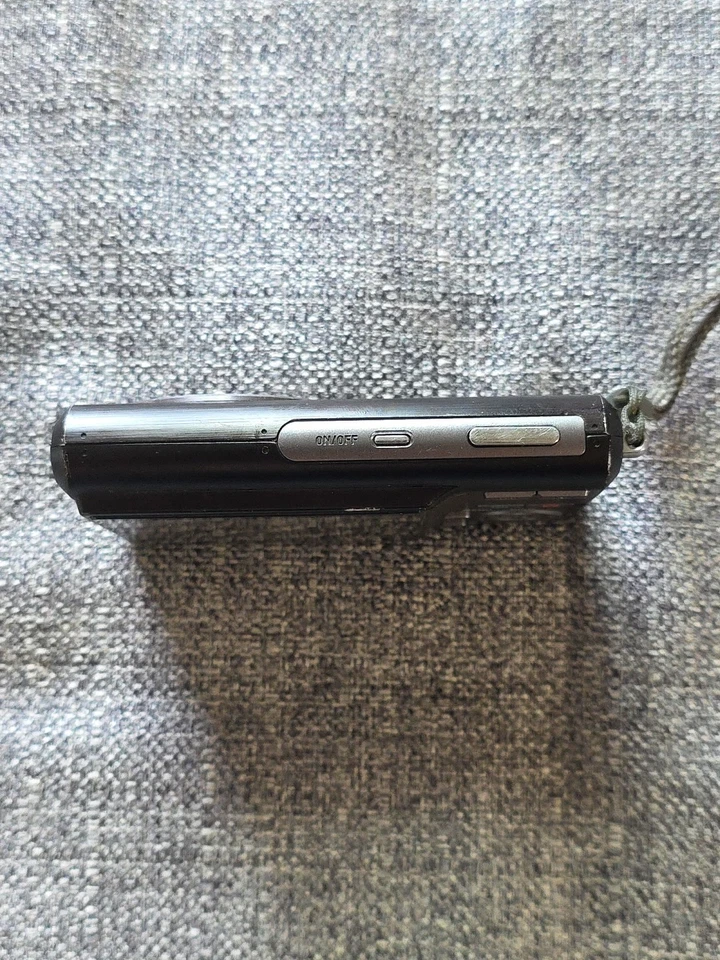 Casio Exilim EX-Z60 Digital Camera No Charger  Parts Only Untested - Image 3 of 4