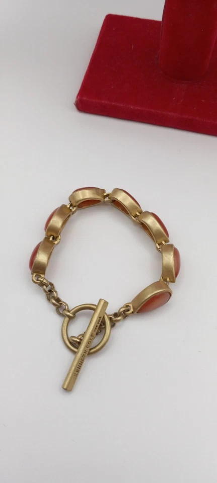 Kenneth Cole New York Gold Tone Link Bracelet W/ Carnelian Red Acrylic Stone 8in - Image 3 of 4