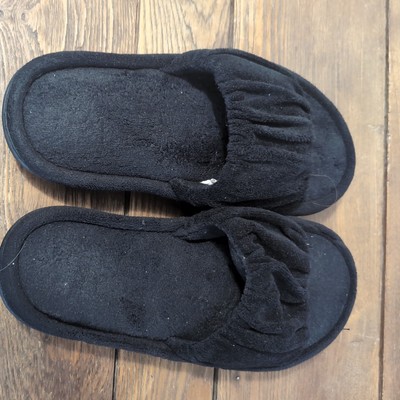 Isotoner Women's Signature Memory Foam Slippers Medium 7.5-8