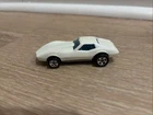 Hot Wheels Corvette Stingray Pearl White 1975 Malaysia Diecast 1:64 Vintage 90s