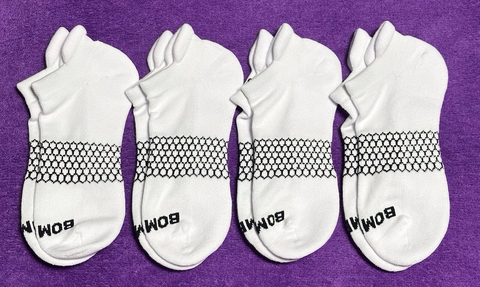 Bombas 4-Pack Ankle Socks White Unisex Socks Size Large NWT
Opens in a new window or tab