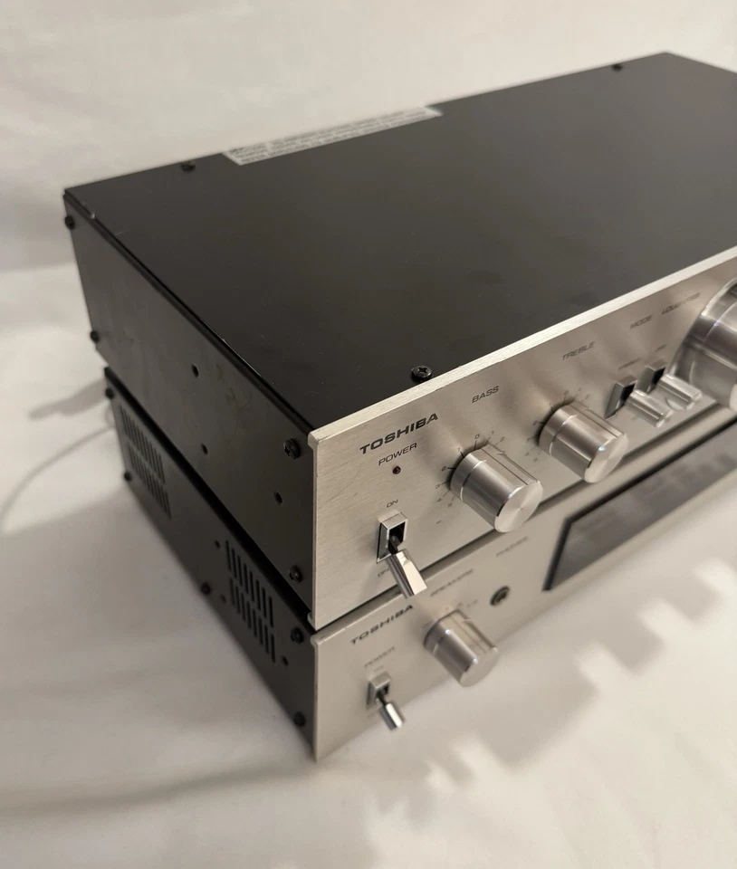 Preamplificador y amplificador Toshiba SY-335 y SC-335 años 70 probado funcionando excelente Foto 4 de 4