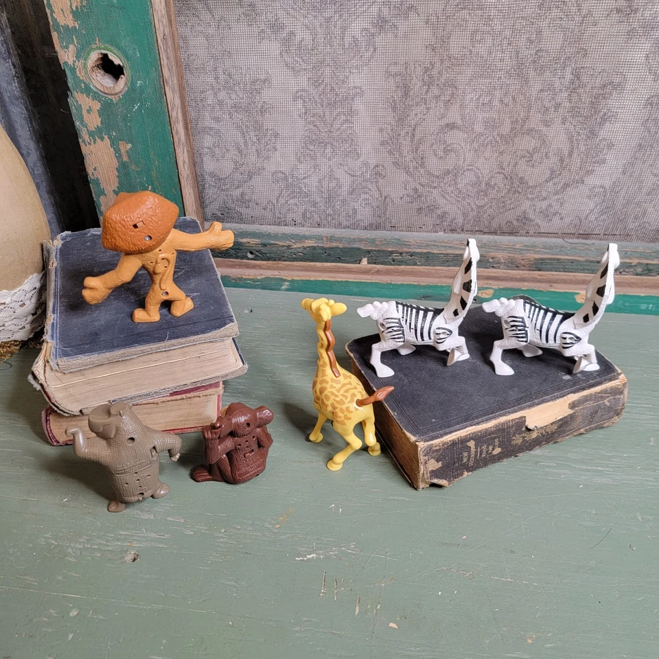 McDonald's Happy Meal Toys Madagascar's None Make Sound 2008. Lote de 6 piezas. Foto 2 de 2