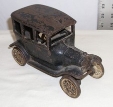 ARCADE 1930s FORD MODEL T 4 DR CAR TOY IN BLACK ORIGINAL