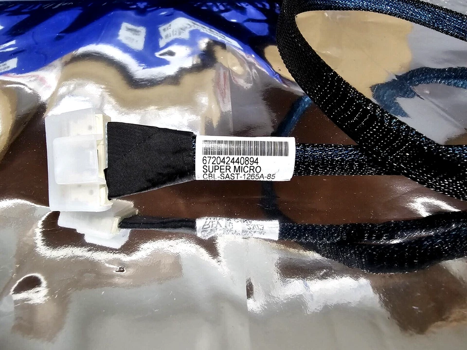 SUPER MICRO CBL-SAST-1265A-85 Cable REV 1.0 Slimline x8(STR) to Slimline x8(STR) - Image 3 of 4