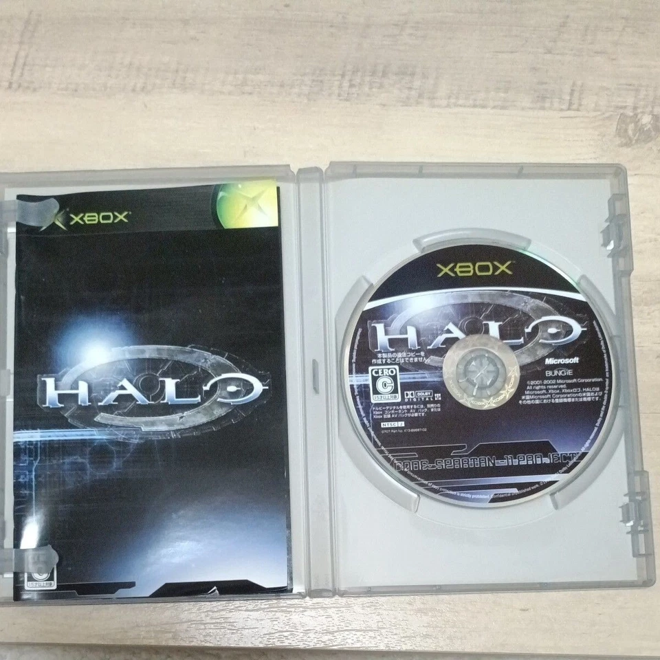 Halo History Pack Platinum Collection Xbox limited Halo3 release pack Used - Image 4 of 4