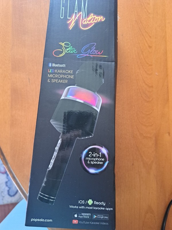 New Glam Nation Star Glow LED Karaoke Microphone & Speaker - FAST SHIPPING