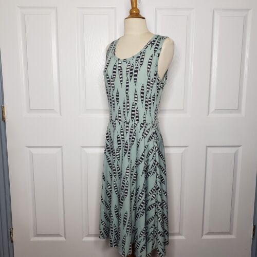 LuLaRoe Nikki Dress Boho Feather Print Pocket Tank Fit & Flare M Stretch - Picture 3 of 9