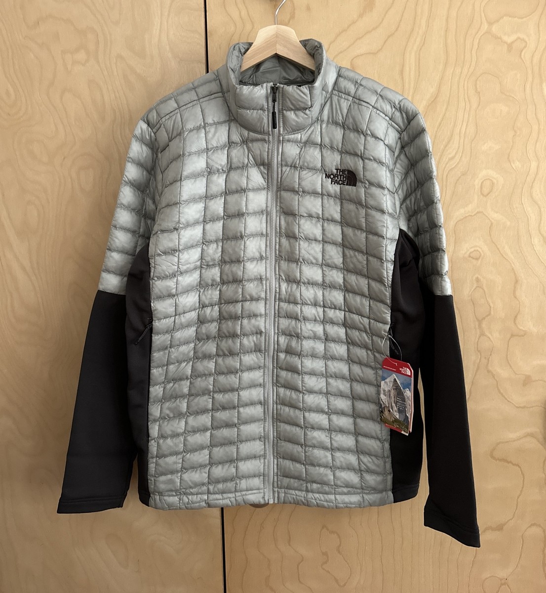 NEW NORTH FACE Momentum Thermoball Hybrid Jacket Men's XXL NEW NORTH FACE Momentum Thermoball Hybrid Jacket Men's XXL