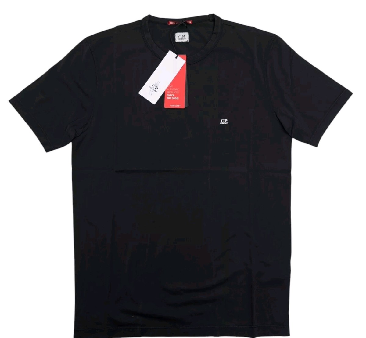 【送料&関税込】C.P. Company Cotton T-shirt With Logo Print C.P. Company Logo Print Mako Cotton Jersey T-Shirt - Black