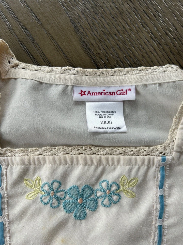 American Girl Night dress cream with blue ribbon accents Size XS 6 - Image 3 of 4