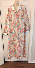 Gillian Omalley Vintage Floral Pattern Half Zip Robe Sized 38 40