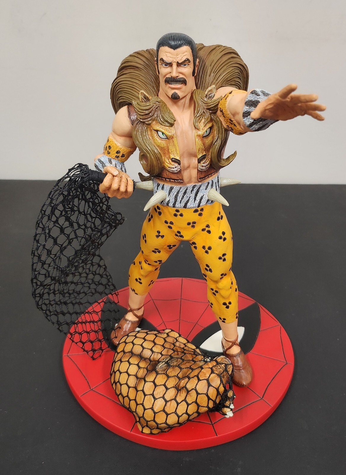 Diamond Select Toys Diamond Select STATUA KRAVEN IL CACCIATORE 25CM
