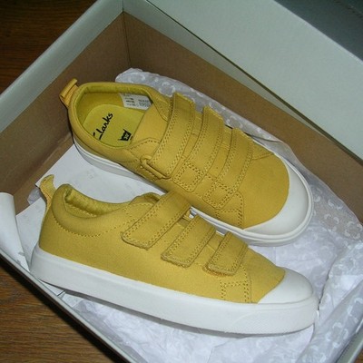 Clarks Neu Schuhe Gelb Canvas Sneaker UK 11 F EUR 29 Maschinenwaschbar