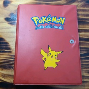 Binder Pikachu | eBay
