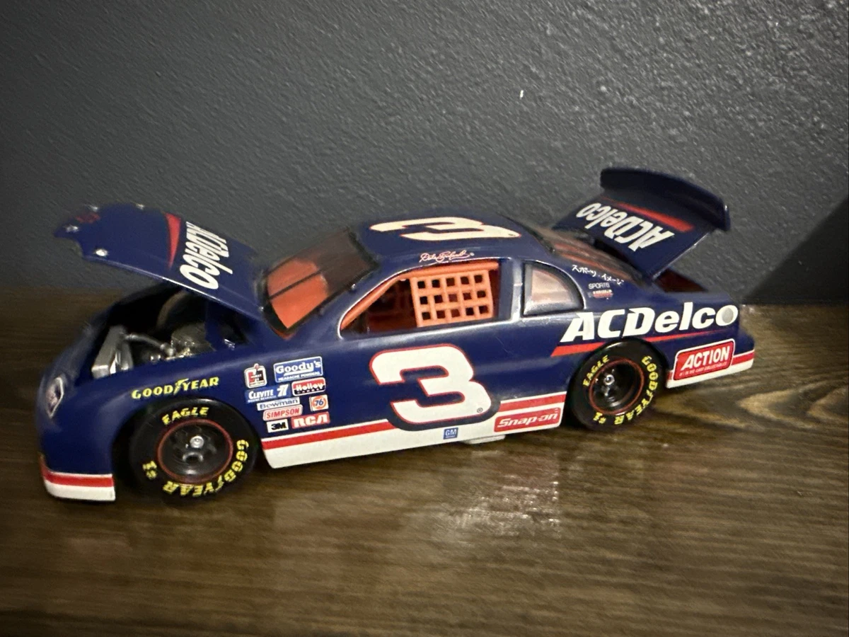 Dale Earnhardt Diecast Racing Cars 1:24 1996 Vehicle Year for sale